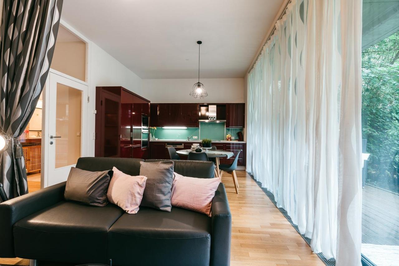 Luxury Downtown Appartement Mit Garage グラーツ エクステリア 写真
